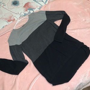 GRAY & BLACK SWEATER